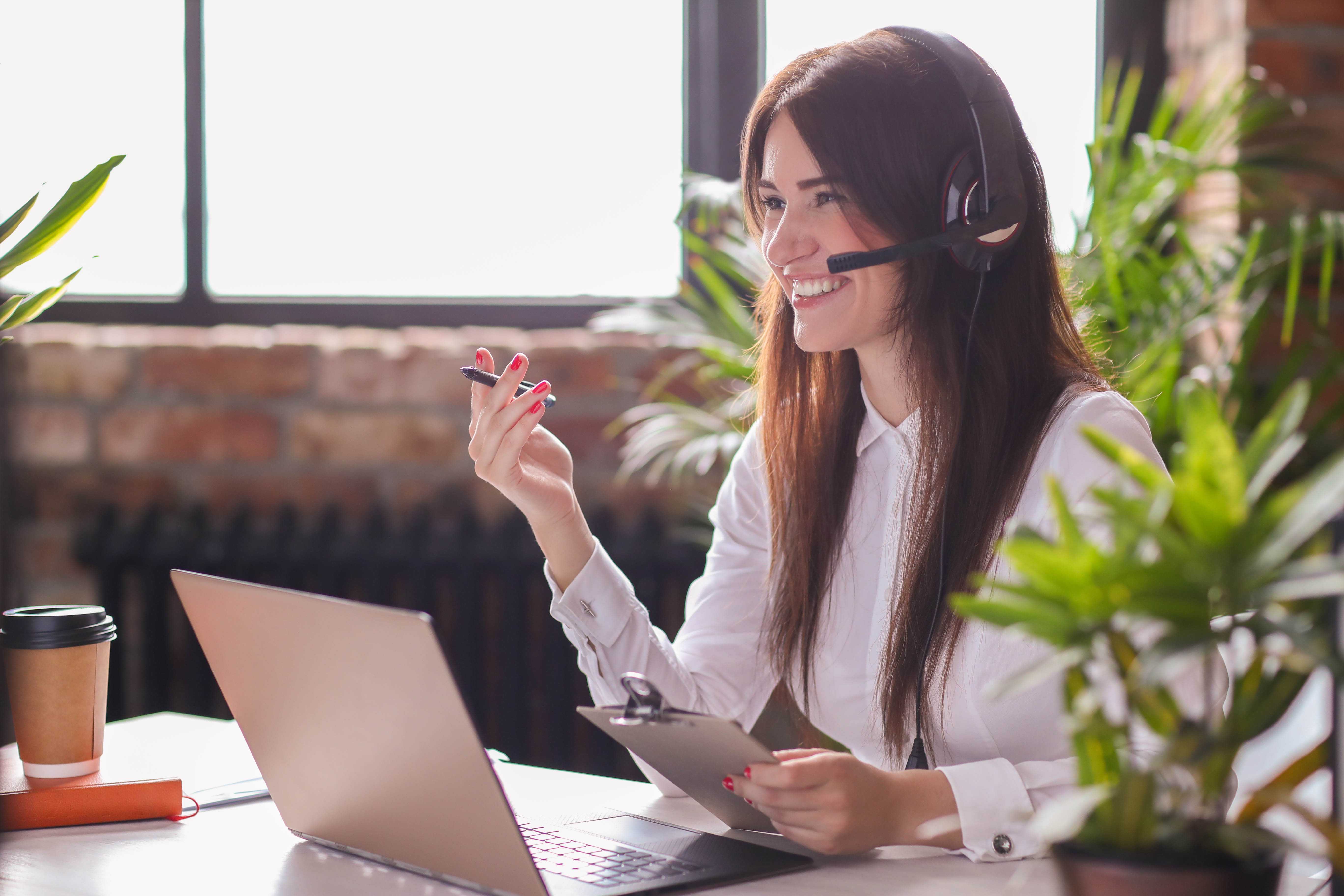 Atención al cliente Grupo Inmobiliario LEEA